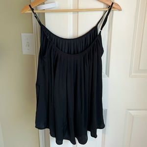 Gap XS black pleated cami